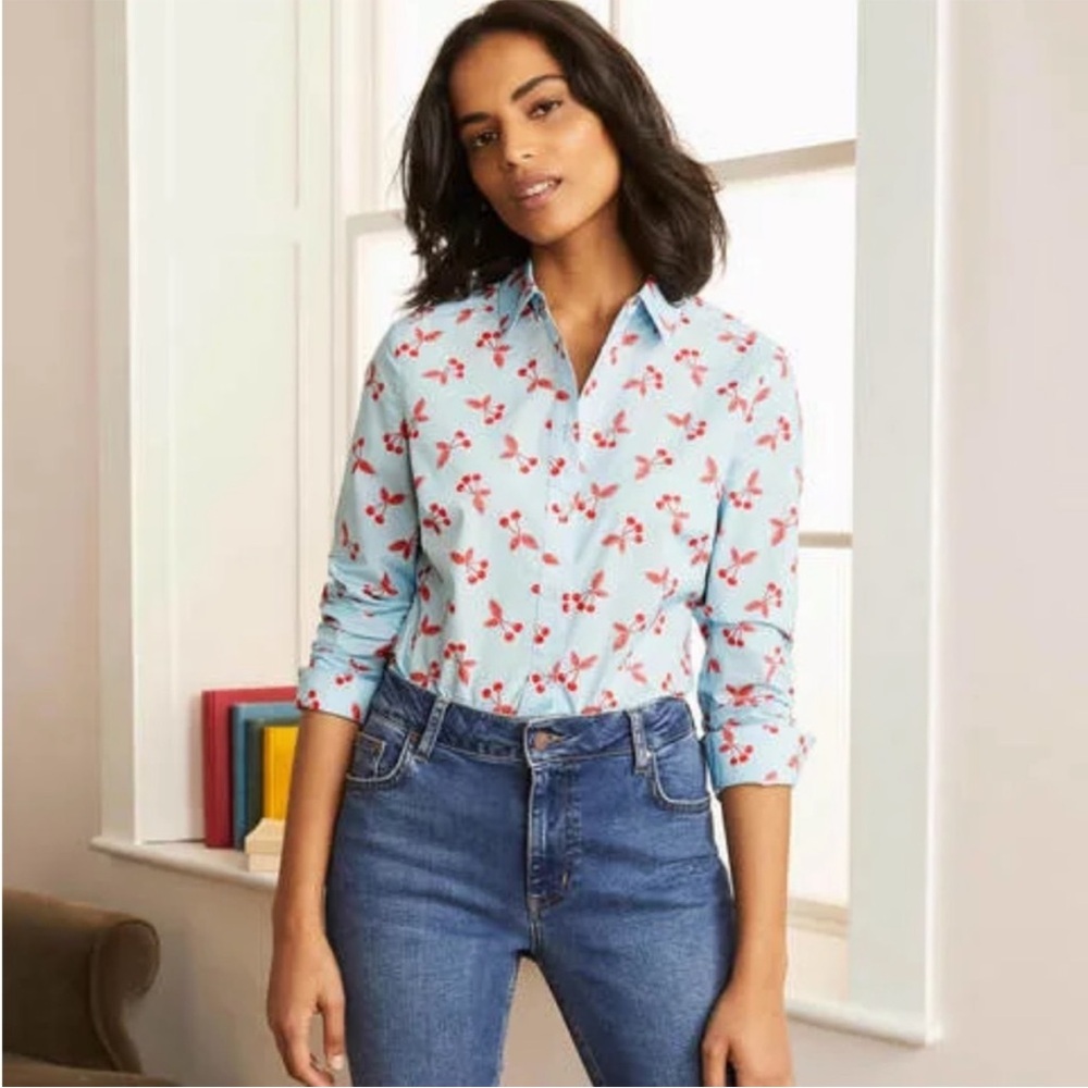 Boden Modern Classic Shirt Surf, Cherry Bunch - Size 10
